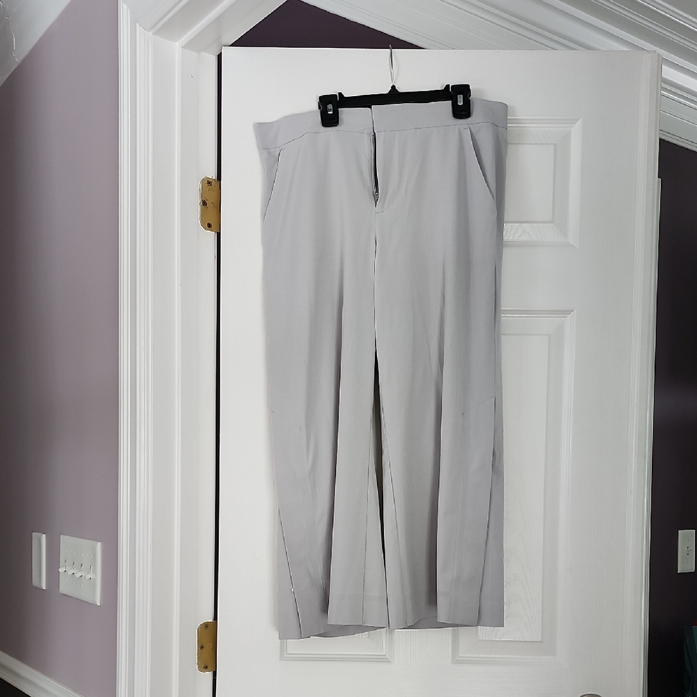 Athleta Women's Soft Gray Ankle Pants